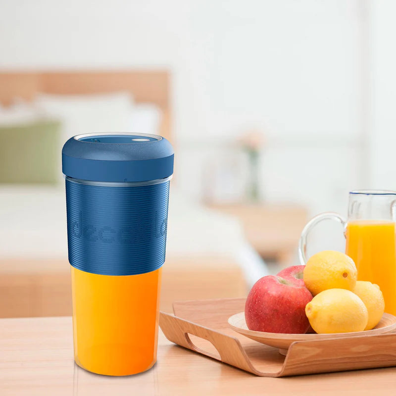 LICUADORA PORTÁTIL 300 ML, A BATERÍA RECARGABLE 50W