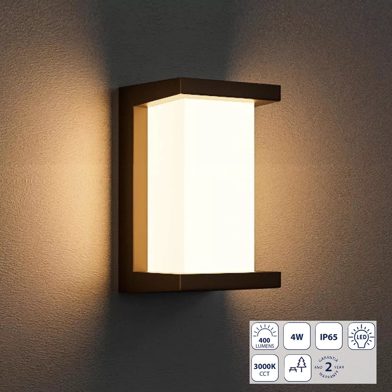 [SKUIMG]CL064-OTD-29-WBK4W-30K-Z.|CL064-OTD-29-WBK4W-30K-Z.jpg|LÁMPARA DE PARED EXTERIOR NEGRA LED 4W 3000K 400LM. ILUMINACIÓN POTENTE Y CÁLIDA. LUMINARIA