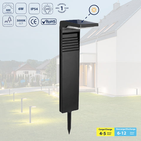 [SKUIMG]CL111-SOL-05-6W-30K-Z|CL111-SOL-05-6W-30K-Z.jpg|LAMPARA ESTACA SOLAR NEGRA 6W 30K, 400LM, PARA ILUMINACION EXTERIOR. LAMPARA BOLARDO.