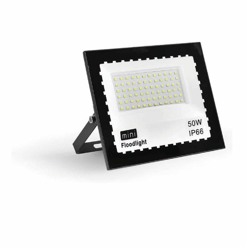 [SKUIMG]CL149-FLD-01-50W-65K-Z|CL149-FLD-01-50W-65K-Z.jpg|REFLECTOR LED 50W 6500K LUZ CALIDA DE ALTO BRILLO PARA EXTERIORES. LAMPARA.