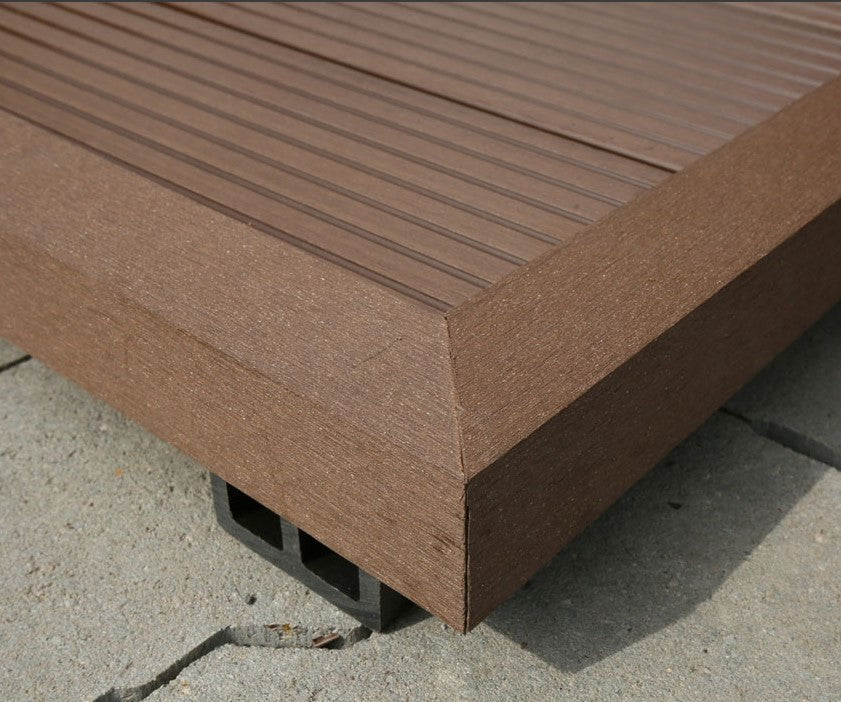 [SKUIMG]DE084-A|ANGULO REMATE DECK CAOBA WPC EXTERIORES 50 X50X2900MM