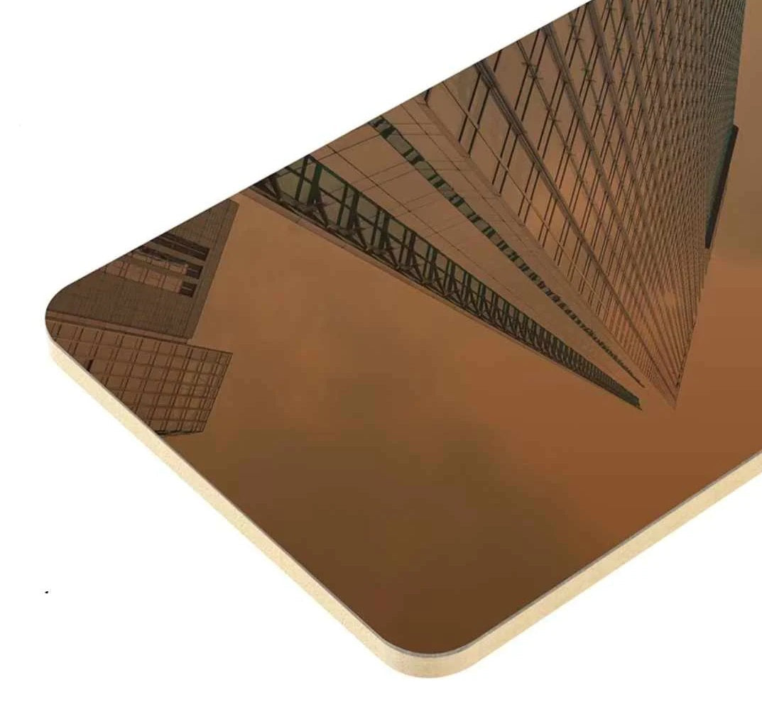 [SKUIMG]DE095|DE095.jpg|LAMINA DE ESPEJO BRONCE DECORATIVO RECORTABLE 1.22M X 2.80M X 5MM (DO IT YOURSELF)
