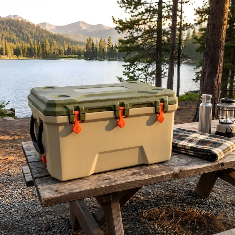 [SKUIMG]KC-CL-02|KC-CL-02-FRONTEND-7I-MnPG5Y4IybcLs.png|COOLER PORTÁTIL 153 QT (145L) (88X57X48CM) CON DRENAJE INFERIOR. HIELERA DE ALTA CAPACIDAD CON TAPA