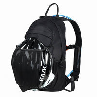 [SKUIMG]MO-POP-RNW-RK18800B|MORRAL DE 12L, LIGERO, CON BOLSILLO PARA VEJIGA DE AGUA DE HASTA 2L. COLOR NEGRO