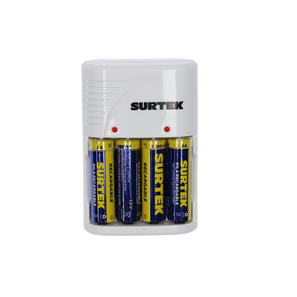 [SKUIMG]P0699-CP4|P0699-CP4.jpg|CARGADOR DE PILAS AA, AAA Y 9V SURTEK.