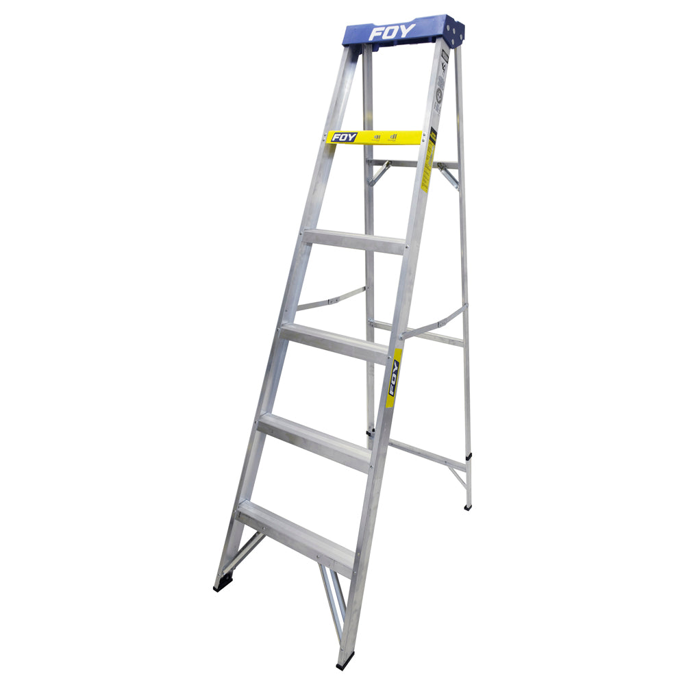 [SKUIMG]P0822-ETF5|P0822-ETF5.jpg|ESCALERA DE ALUMINIO TIPO TIJERA 5 ESCALONES FOY