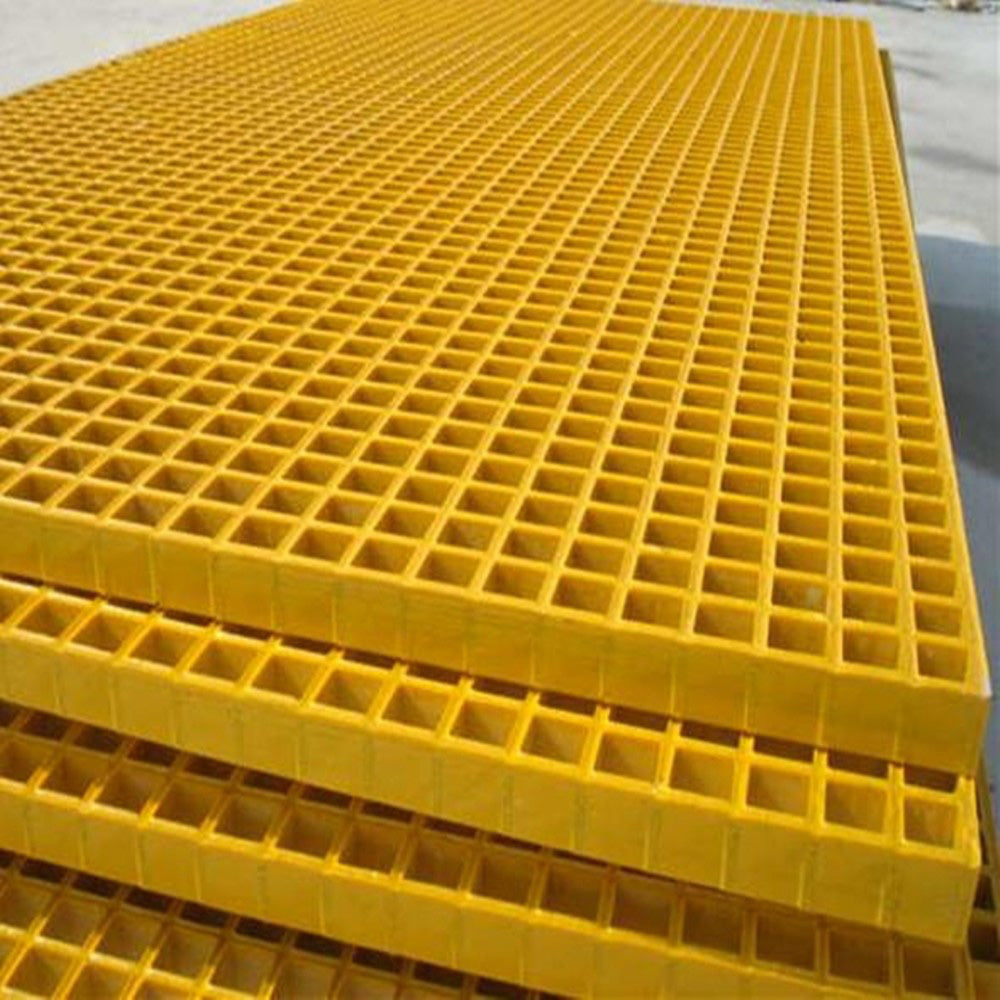 [SKUIMG]PLANCHA-GRATING-FIBRAVIDRIO|PLANCHA-GRATING-FIBRAVIDRIO.jpg|REJILLA GRATING 38X38X38MM FIBRA DE VIDRIO AMARILLA ANTIRESBALANTE 1.220 X 2.440 M.