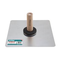 [SKUIMG]THT833006|THT833006.jpg|BANDEJA PLATO DE ALUMINIO PARA DRYWALL DE 12" X 12". ESPESOR 1.8 MM. MANGO DE MADERA.