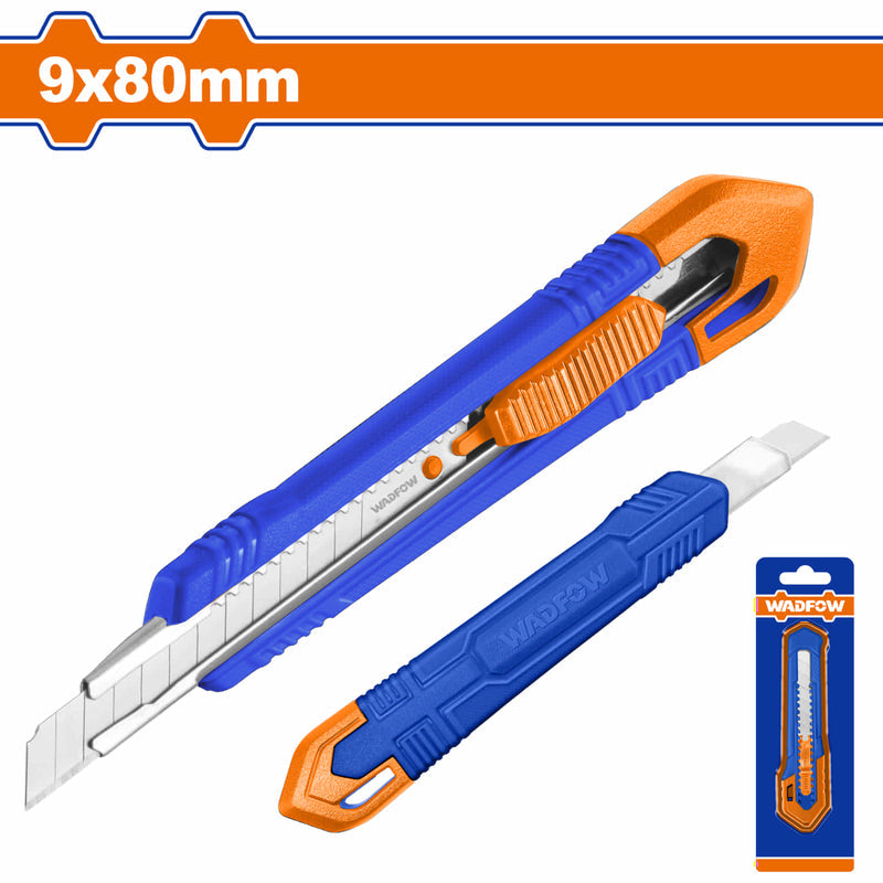 [SKUIMG]WSK3909|WSK3909.jpg|EXACTO DE 135MM. CON CUCHILLAS DE 9MMX80MM. FUNCION AUTO-BLOQUEO. BOTO